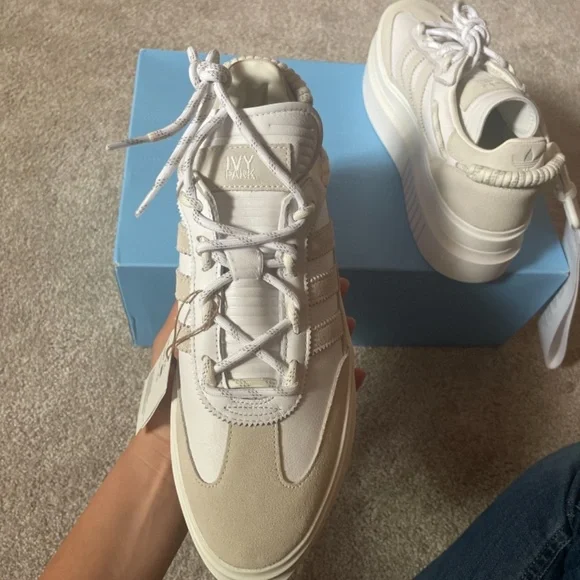 IVY PARK Super Sleek 10.5 - Picture 8 of 9